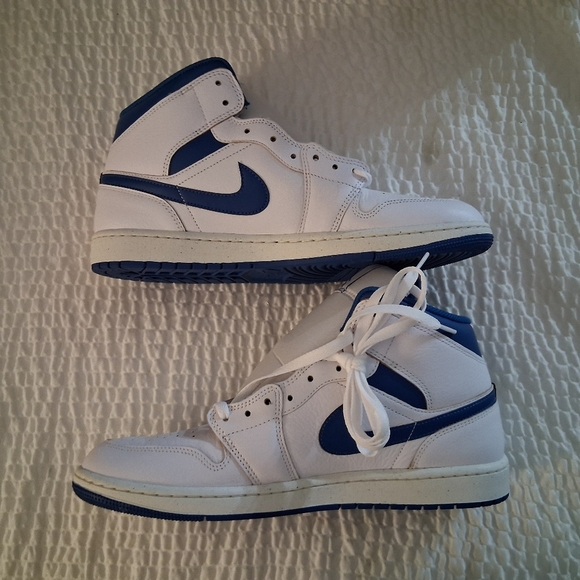 Nike Air Jordan 1 Mid SE Idustrial Blue Brand New Size 13 - Picture 3 of 7